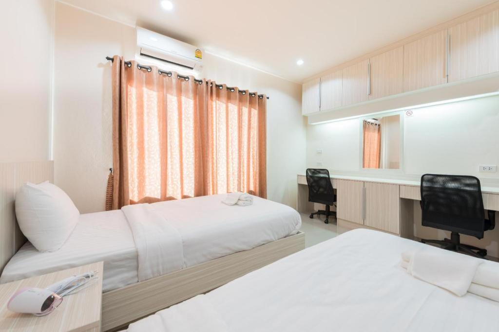 At One Hotel Chiangrai Chiang Rai Esterno foto