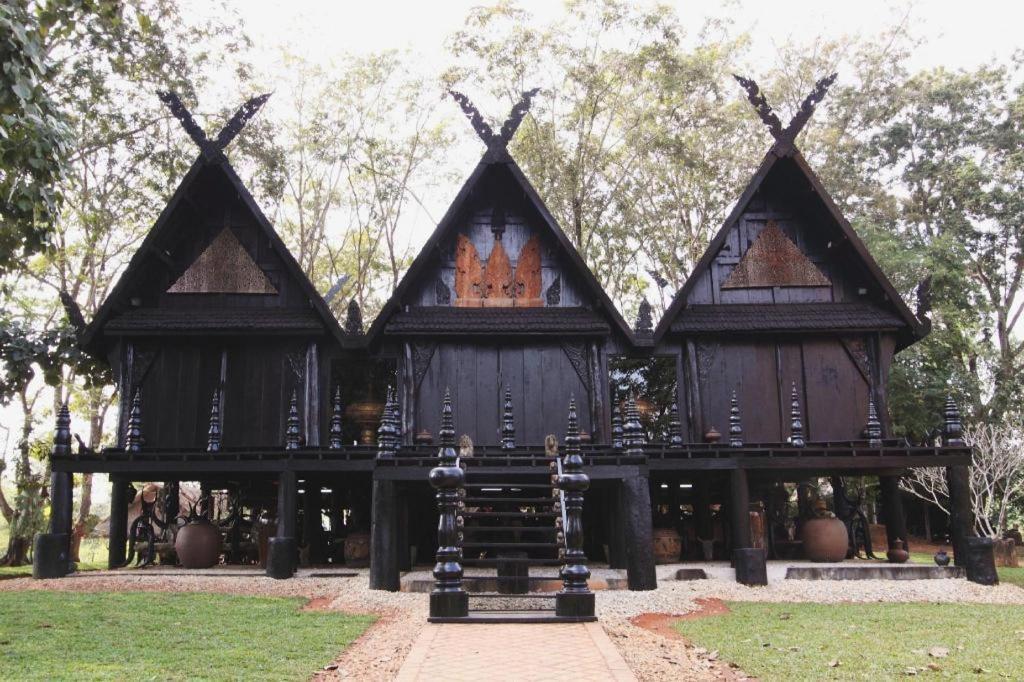 At One Hotel Chiangrai Chiang Rai Esterno foto